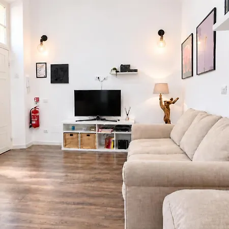 Elegantis Castelfidardo - Your Chic Retreat In *