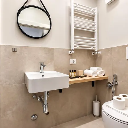 Appartamento Elegantis Castelfidardo - Your Chic Retreat In